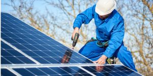 Installation Maintenance Panneaux Solaires Photovoltaïques à Saint-Lyphard